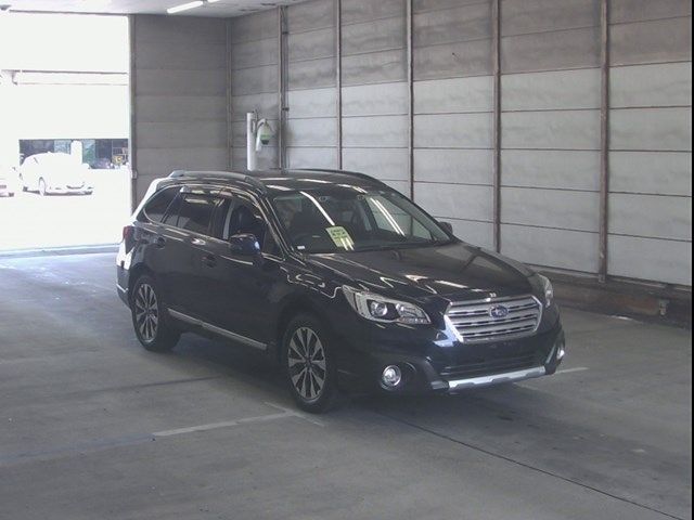 3354 SUBARU LEGACY OUTBACK BS9 2016 г. (ARAI Bayside)